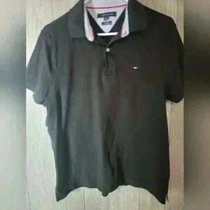 Tommy Hilfiger polo shirt size Medium  Black